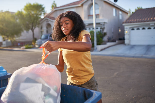 Best Commercial Junk Removal  in Sherman, IL